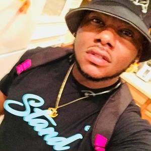 Meet your Posher, Cameron